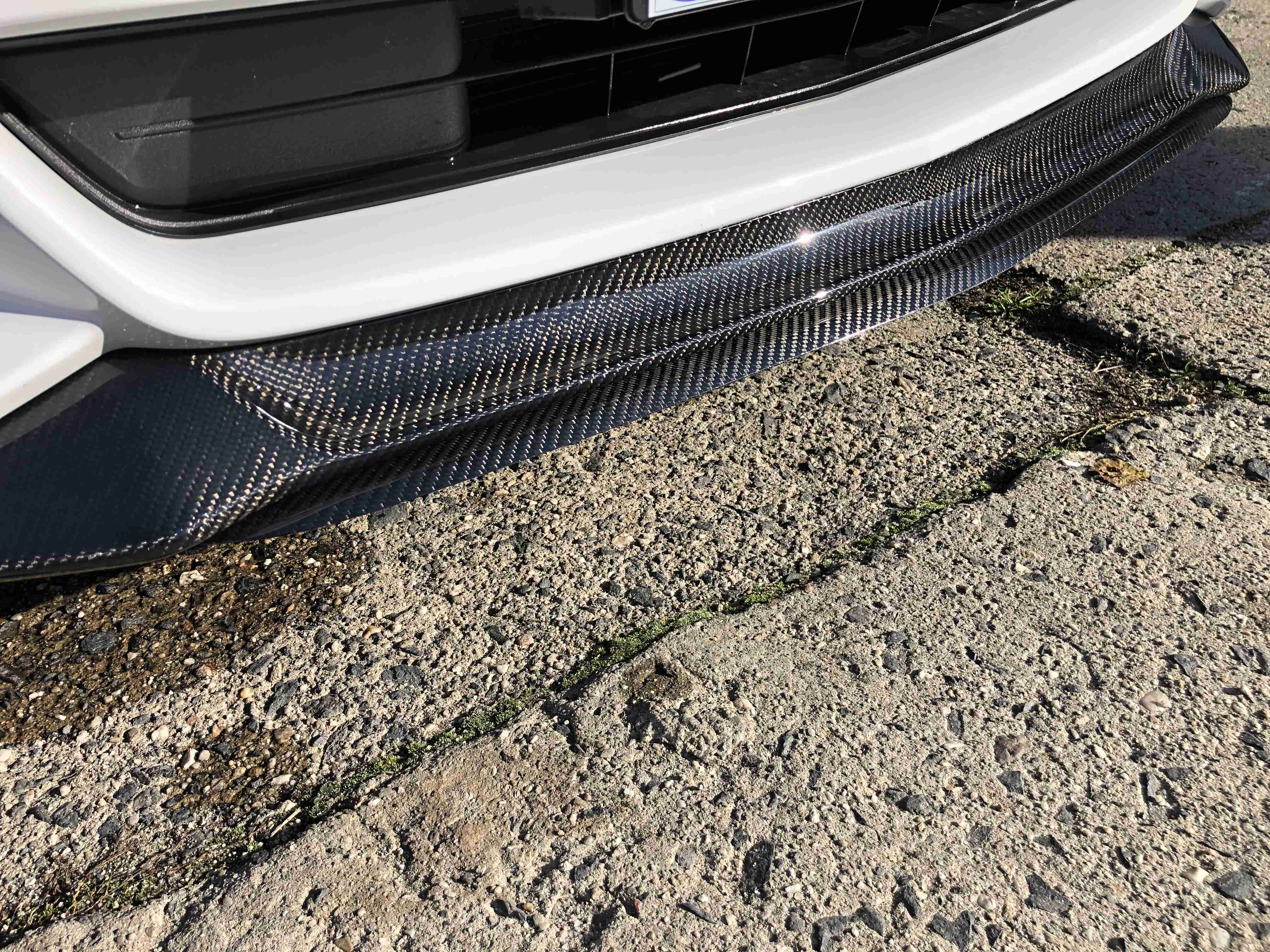 Karbonový protažení spoileru na vůz Ford Mustang GT  